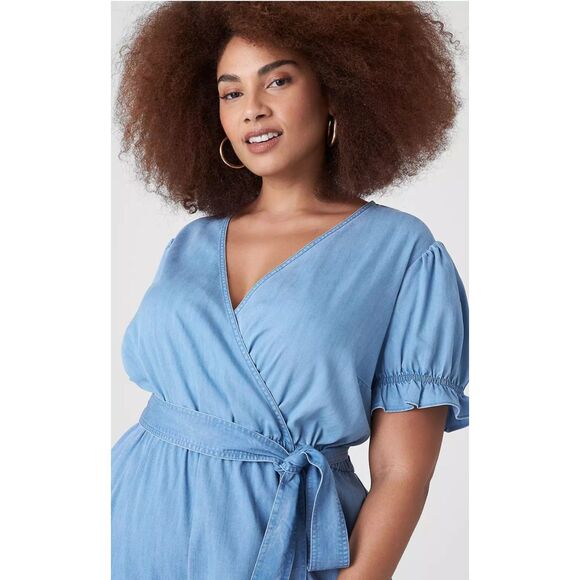 NEW Lane Bryant Plus Size Blue Chambray Jumpsuit - Picture 2 of 9